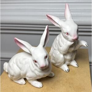 Vintage Napcoware White Bunny Rabbit Figurines Pair Red Eyes Pink Ears Japanese